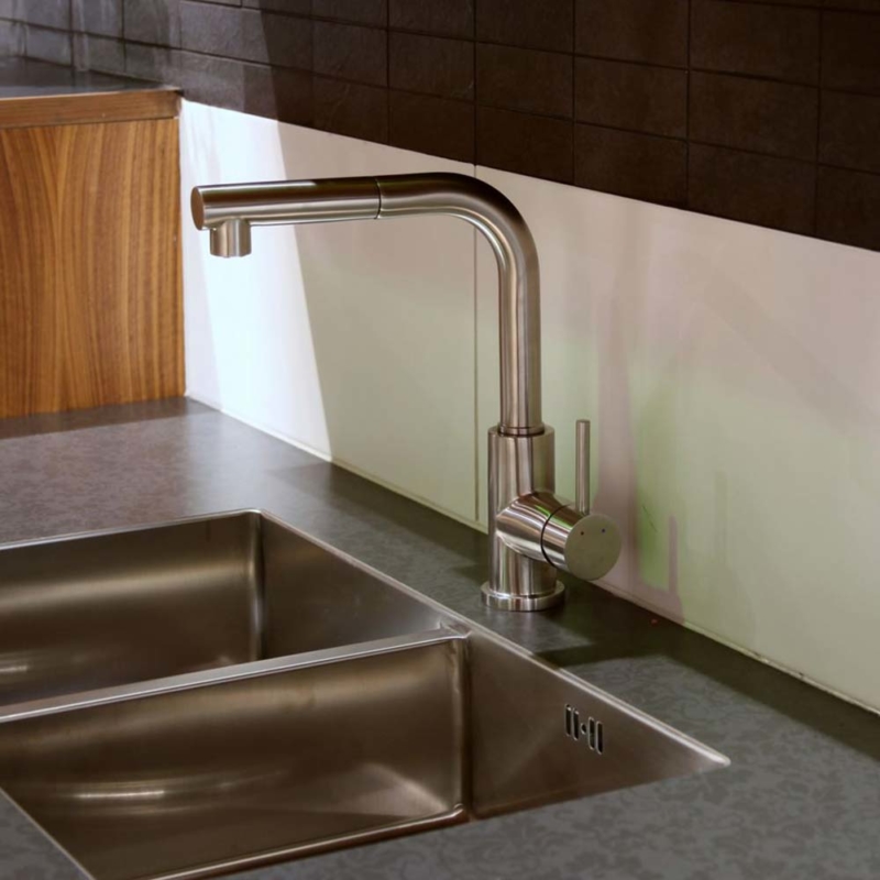 modern pull out kitchen faucet